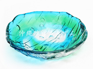 琉球ガラスの小鉢